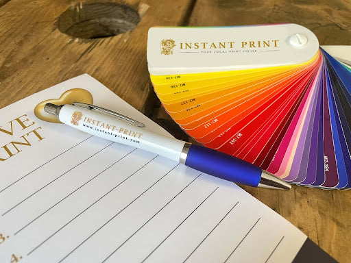 Colour  Palette  With a Notepad and Instant Print Pen